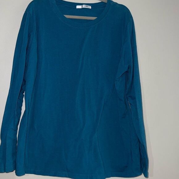Cloud 9 dark teal blue long sleeve t-shirt longer style with a scoop neck - Picture 3 of 6